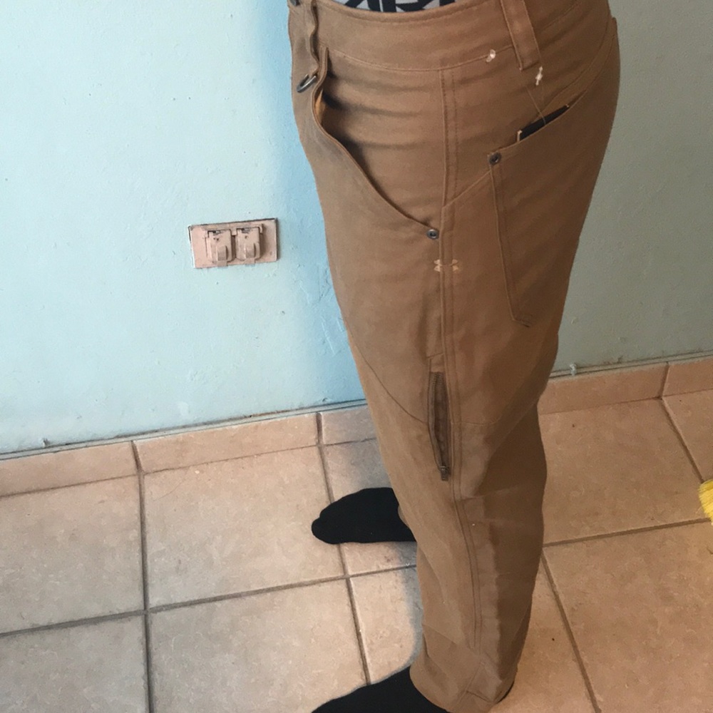 Under Armour Men’s Pants - Picture 7 of 7
